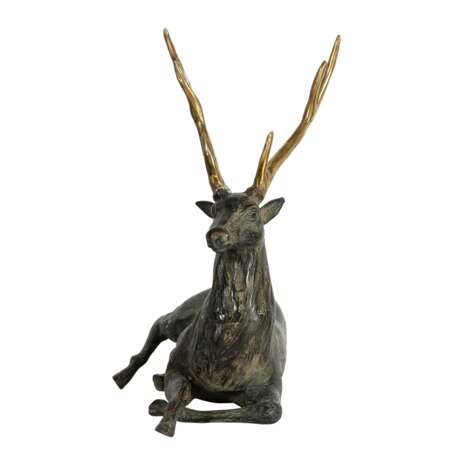 Skulptur eines ruhenden Hirsches aus Metall, 20. Jahrhundert, - фото 2