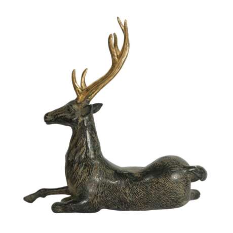 Skulptur eines ruhenden Hirsches aus Metall, 20. Jahrhundert, - photo 3