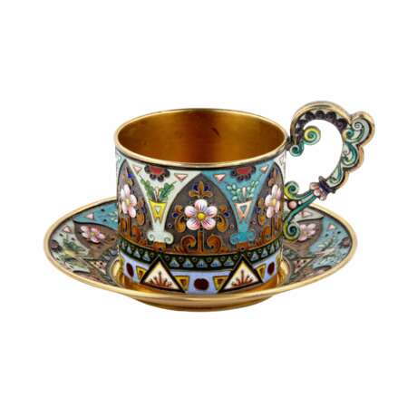 &Eacute;tonnamment belle tasse et soucoupe en email Art nouveau russe en argent. Silver 88 Cloisonné enamel Gilding Early 20th century - photo 2