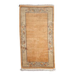Teppich. NEPAL, 20. Jahrhundert, ca. 165x91 cm.