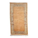 Teppich. NEPAL, 20. Jahrhundert, ca. 165x91 cm. - фото 1
