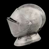 Blanke Rüstung zum Fußturnier mit geschlossenem Helm, deutsch 16. Jahrhundert - photo 5