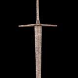 Ritterliches Schwert, wohl deutsch 14./15.Jahrhundert - Foto 4