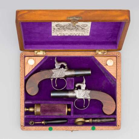 Ein Paar Perkussions-Terzerole von Henry Nock im Kasten mit Zubehör, London/Großbritannien 19.Jahrhundert - фото 1