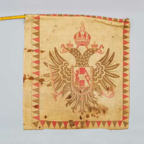 Kleine Stoff-Fahne mit Doppeladler-Wappen FJI. um 1900 - photo 1