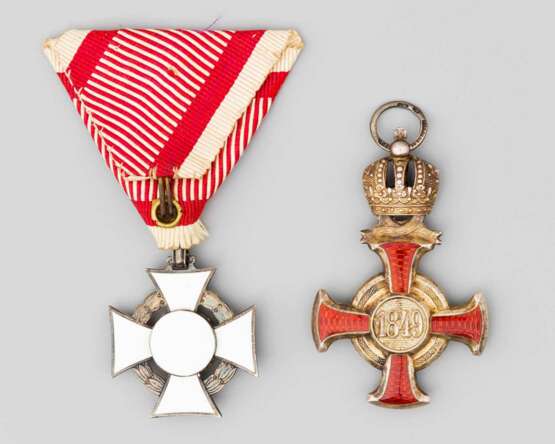 Militär-Verdienstkreuz und Silbernes Verdienstkreuz Monarchie - Foto 2