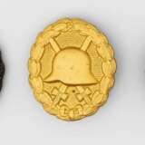 Weltkrieg, Verwundetenabzeichen in Gold, Silber und Schwarz - Foto 1