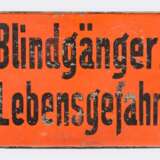 Hinweistafel - Blindgänger! Lebensgefahr. - Foto 1