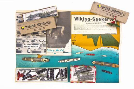 Militär-Spielzeug - Großes Konvolut Schiffe der Firma Wiking und Zubehör - photo 1