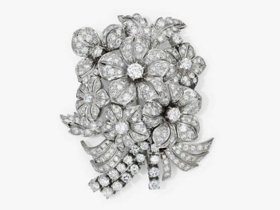 Brosche in Form eines Blumenbouquets mit feinen Diamanten - Foto 1