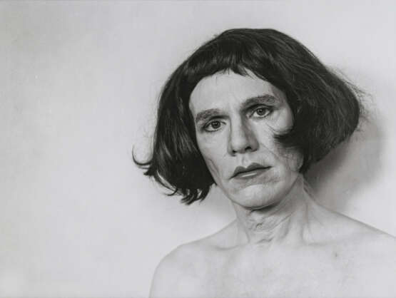 Christopher Makos. Andy Warhol mit 6 verschiedenen Perücken aus der Serie Altered Images. 1981/2001 - photo 2