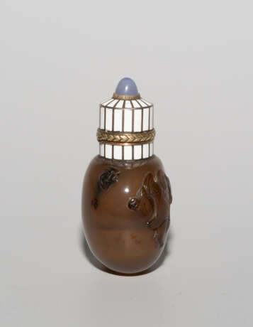 Achat-Snuff Bottle mit Emaillemontur - photo 8