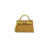 A CUSTOM GOLD & LIME CH&#200;VRE LEATHER MINI KELLY 20 II WITH GOLD HARDWARE - photo 1