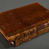 Geheimversteck in Form eines Bücherstapels "Massillon Bd. 13 und Don Quixote Bd. 13", alte goldpunzierte Lederbände mit Ochsengallenpapier Auskleidung des ausgehöhlten Inneren, 5x18x12cm - photo 4