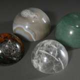4 Diverse Edelstein Kummen aus Bergkristall, Achat, Aventurin und Jaspis, unleserlich sign., 20.Jh., Ø 8,5-10,5cm - фото 2