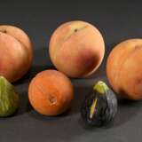 6 Diverse Teile Steinobst „Pfirsiche, Feigen und Aprikose“, naturgetreue Maße, Wasserflecken, best. - photo 1