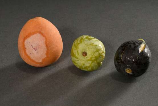 6 Diverse Teile Steinobst „Pfirsiche, Feigen und Aprikose“, naturgetreue Maße, Wasserflecken, best. - Foto 5
