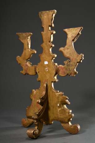 Geschnitzte dreiarmige Girandole im Barockstil, Holz vergoldet über Bolusgrund, Italien 20. Jh., 54x34x18cm, diverse Abplatzungen - фото 3