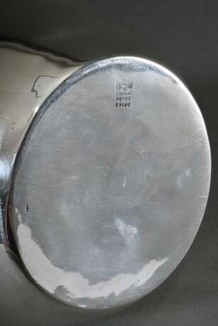 Schlichte bauchige Wasserkanne mit Monogramm "W", Gorham/ Rhode Island, USA um 1920, Silber 925, 658g, H. 21,5cm - photo 4
