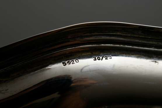 Ovales Silber Tablett mit Chippendale Rand und Allianzwappen, Wilkens, Silber 830, 341g, 30,5x24cm - фото 4