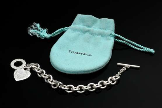 Tiffany Silber 925 Gliederarmband „RETURN TO TIFFANY“ mit Herzanhänger und Karabinerverschluss, 32,6g, L. 18,5cm, Staubbeutel - Foto 1