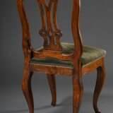 Barocker Stuhl mit geschwungenen Beinen, beschnitztem Gestell "Blumen" und "Knoten" im Rückenbrett, grünes Kordpolster, 2. Hälfte 18.Jh., H. 45/94cm - фото 4
