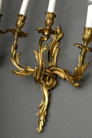 Paar dreiflammige Bronze Wandarme im Rokoko Stil, 19.Jh., elektrifiziert, 58x37cm - фото 3