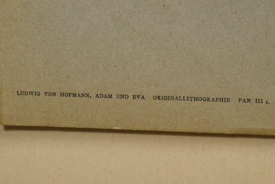 2 Hofmann, Ludwig von (1861-1945) "Sonnige Tage" und "Adam und Eva", Farblithographien, u.l. bez./betit., je im Passepartout montiert, BM 27,8x37/37x27,8cm (m.PP. 35x43/50x35cm), 1x lichtrandig, vergilbt - photo 3