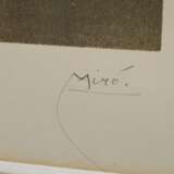 Miró, Joan (1893-1983) „Femmes, oiseaux, étoile“ 1949, Farblithographie, 31/300, u. sign./num., PM 59,7x47,7cm (m.R. 85x69cm), leicht vergilbt - Foto 3