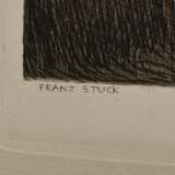 Stuck, Franz von (1863-1928) "Lucifer", Radierung, u.l. i.d. Platte sign., PM 23,5x21,3cm, BM 53x38cm (m.PP. 61x47cm) - Foto 3