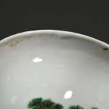 Balustervase mit feiner polychromer Malerei "Acht Luohan", apokryphe Siegelmarke "Berg der roten Artemisia", China, 20.Jh., H. 42cm - фото 9