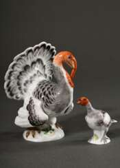 2 Diverse polychrom staffierte Meissen Miniaturfiguren „Vögel“, 20.Jh.: "Truthenne" (Modellnr.: 77013, H. 4,8cm) und "Truthahn" (Modellnr.: 77259, Formernr.: 160, H. 10,5cm)
