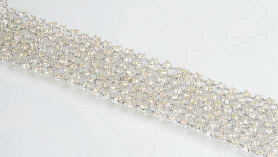 Extravagantes, hochkarätiges Armband mit natürlichem Diamant-Besatz - photo 1
