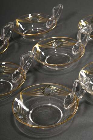8 Jugendstil Glas Dessertschalen mit seitlichen Henkeln und zarter Bemalung "Blattkränze in Golddraperien", um 1900, H. 3cm, Ø 11cm, Gold leicht berieben, 1x best. - photo 3