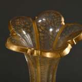 Biedermeier Vase in weißem Überfangglas mit Golddekor, H. 31,5cm, Gold berieben - Foto 3