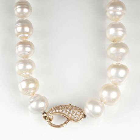 Südsee-Perlenkette mit Brillant-Schließe - фото 1