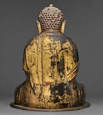 A GILT WOOD SCULPTURE OF A SEATED BUDDHA - Foto 6