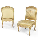 A SET OF FOUR LOUIS XV GILTWOOD SIDE-CHAIRS - фото 3