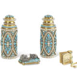 A SUITE OF TURQUOISE AND PEARL-MOUNTED GOLD AND METAL TABLE ARTICLES - photo 1