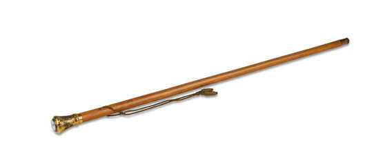 A SWISS VARI-COLOR GOLD-MOUNTED WALKING STICK SET WITH A WATCH - photo 3