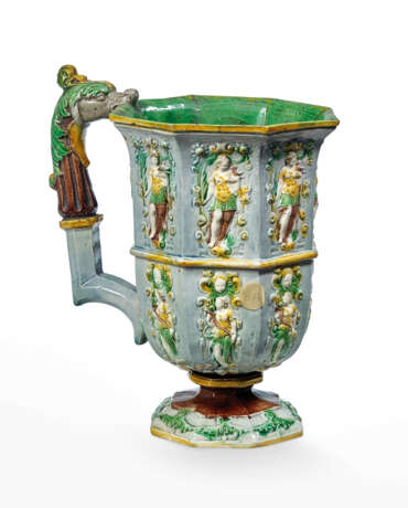 A FRENCH POST-PALISSY EARTHENWARE EWER - photo 3