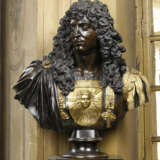 TWO PARCEL-GILT BRONZE BUSTS OF LOUIS XIV AND THE GRAND COND&#201; - Foto 13