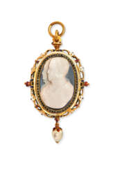A RENAISSANCE SARDONYX CAMEO REPRESENTING KING PHILIP II OF SPAIN AND HIS WIFE, MARIA OF PORTUGAL