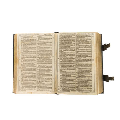 Großformatige Lutherbibel, Anfang 18. Jahrhundert - - Foto 1