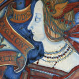 A DERUTA MAIOLICA GOLD AND RUBY LUSTRED ‘BELLA DONNA’ CHARGER - фото 2