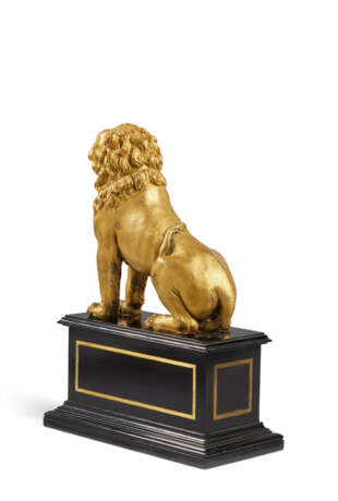 A SEATED GILT-BRONZE MODEL OF A LION, FORMERLY AN AUTOMATON ELEMENT - фото 4