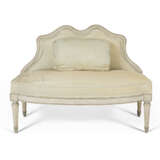 A LOUIS XVI SMALL GREEN AND WHITE-PAINTED BANQUETTE - photo 1