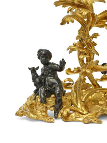 A PAIR OF LOUIS XV PATINATED-BRONZE AND ORMOLU THREE-LIGHT CANDELABRA - фото 4