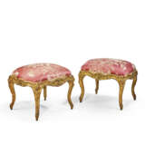 A MATCHED PAIR OF FRENCH GILT WALNUT TABOURETS - фото 1