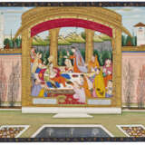 A PAINTING FROM A MADHAVANALA KAMAKANDALA SERIES: KAMAKANDALA ATTENDED TO BY HER MAIDENS - Foto 1